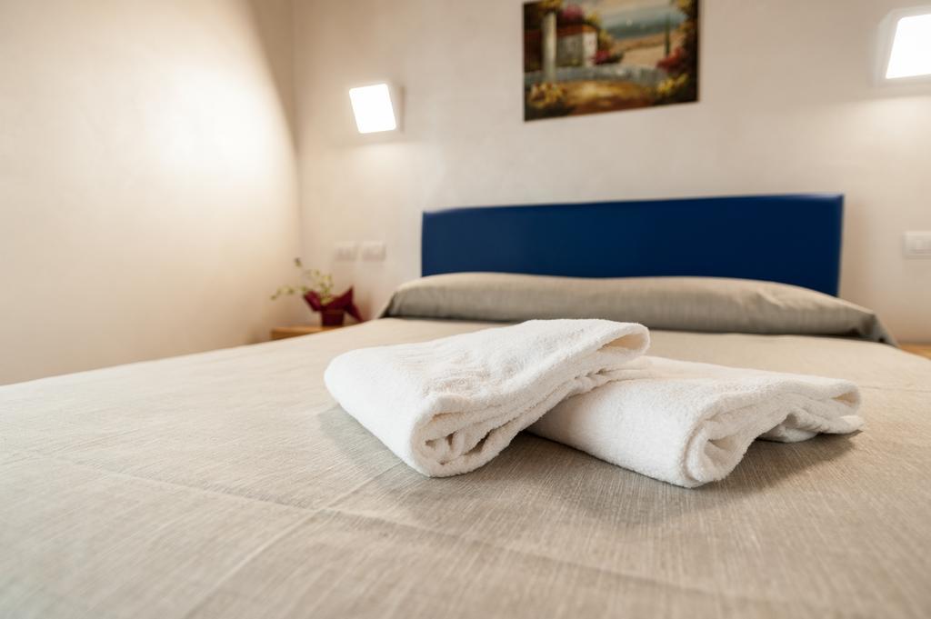 Agriturismo B&B Corte Tonolli Valeggio sul Mincio Phòng bức ảnh