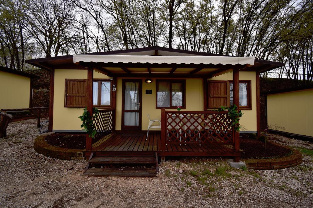 Agriturismo B&B Corte Tonolli Valeggio sul Mincio Ngoại thất bức ảnh
