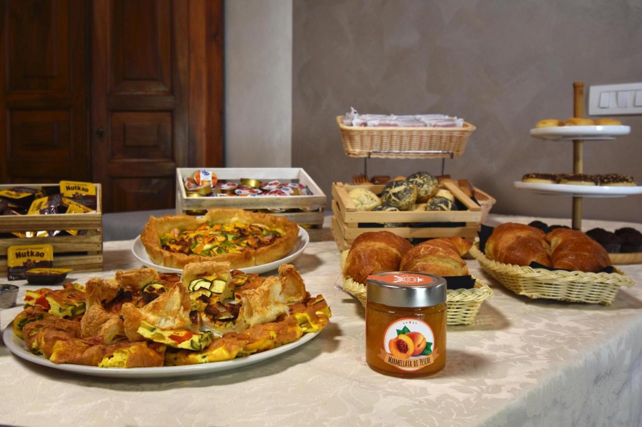 Agriturismo B&B Corte Tonolli Valeggio sul Mincio Ngoại thất bức ảnh