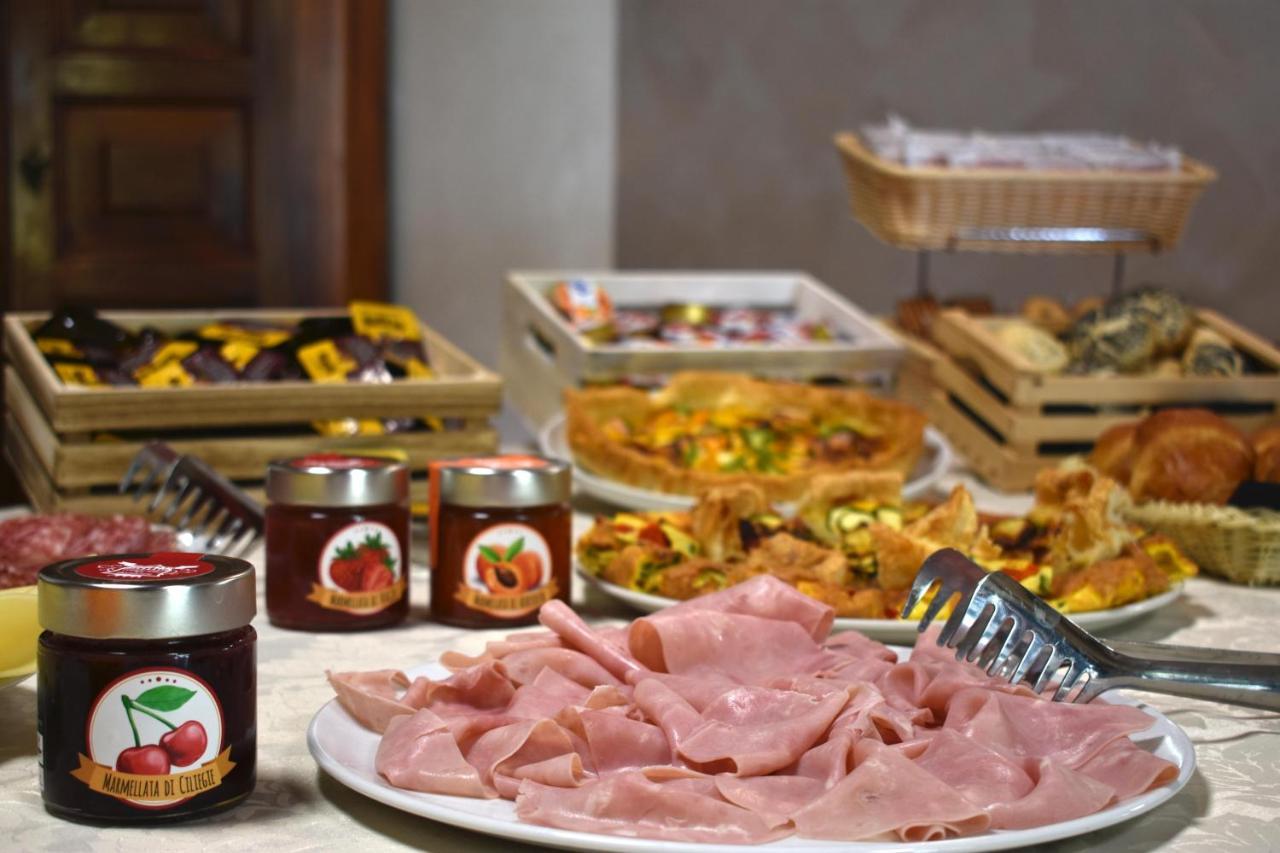 Agriturismo B&B Corte Tonolli Valeggio sul Mincio Ngoại thất bức ảnh