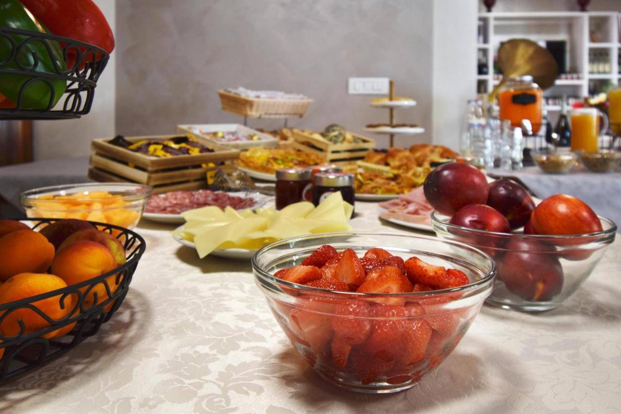 Agriturismo B&B Corte Tonolli Valeggio sul Mincio Ngoại thất bức ảnh