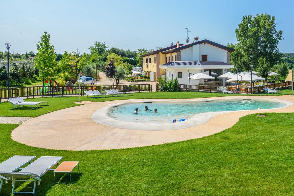 Agriturismo B&B Corte Tonolli Valeggio sul Mincio Ngoại thất bức ảnh