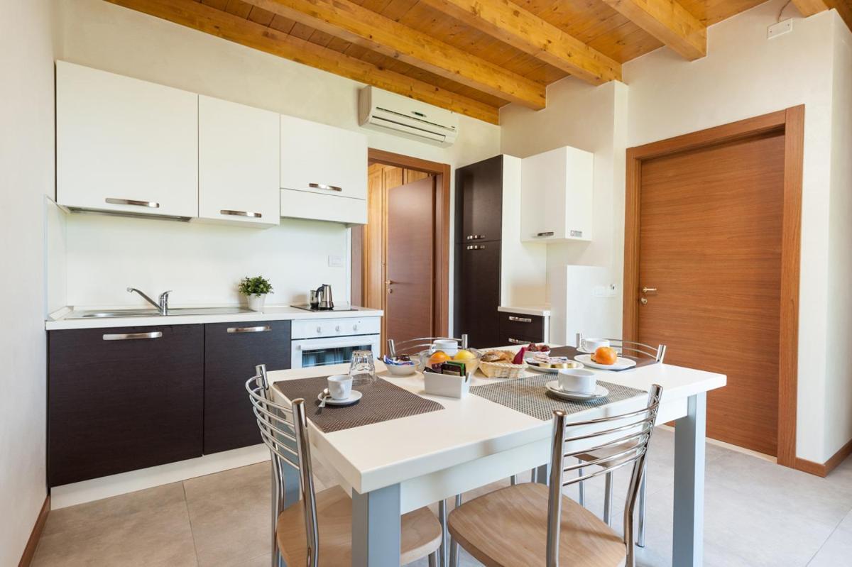 Agriturismo B&B Corte Tonolli Valeggio sul Mincio Ngoại thất bức ảnh